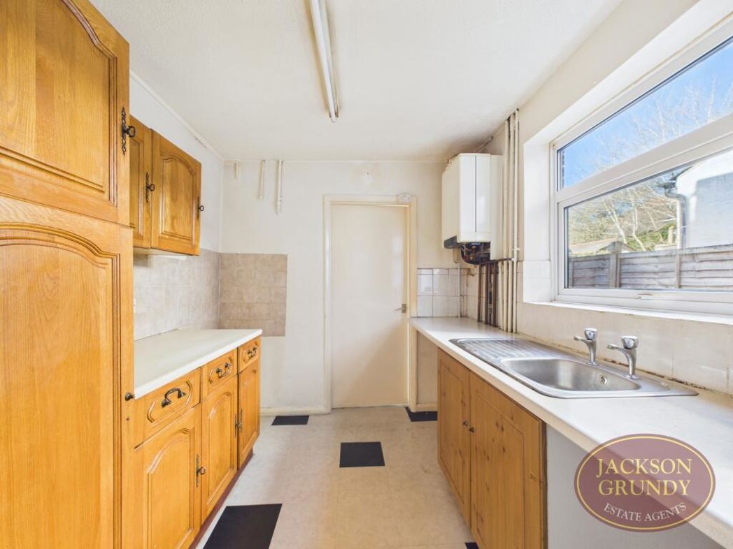 Property image 2 of 15