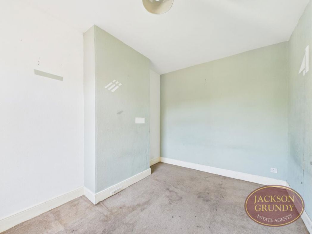 Property image 7 of 15