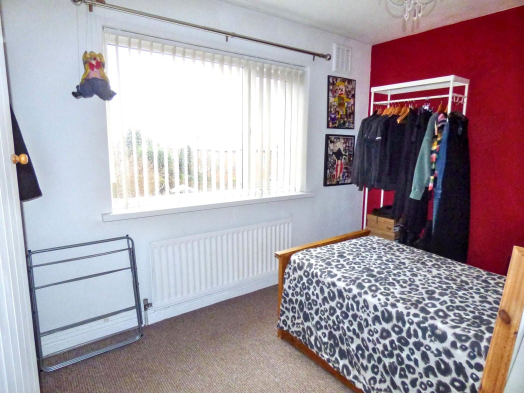 Property image 7 of 8