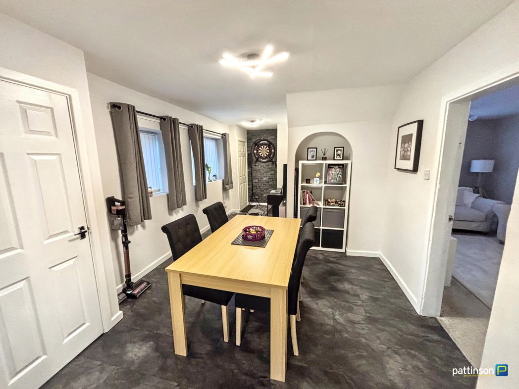 Property image 5 of 16