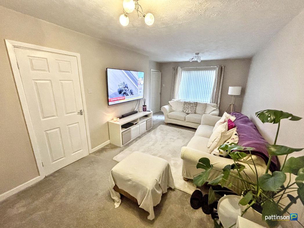 Property image 4 of 16