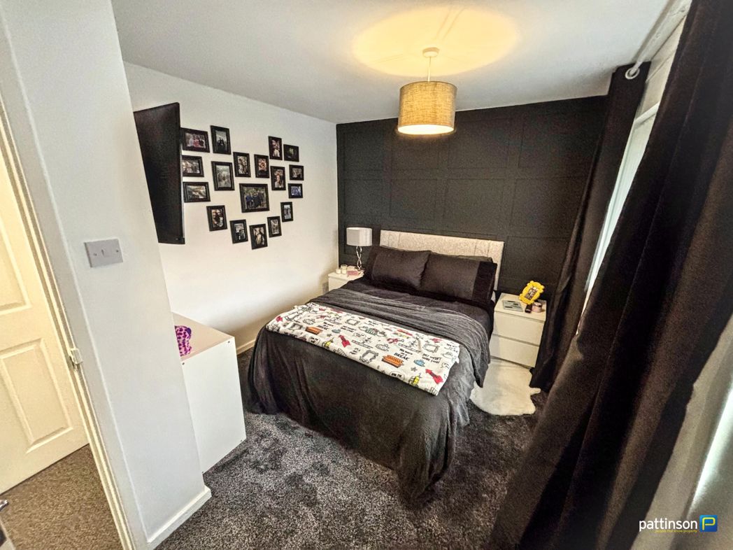 Property image 10 of 16