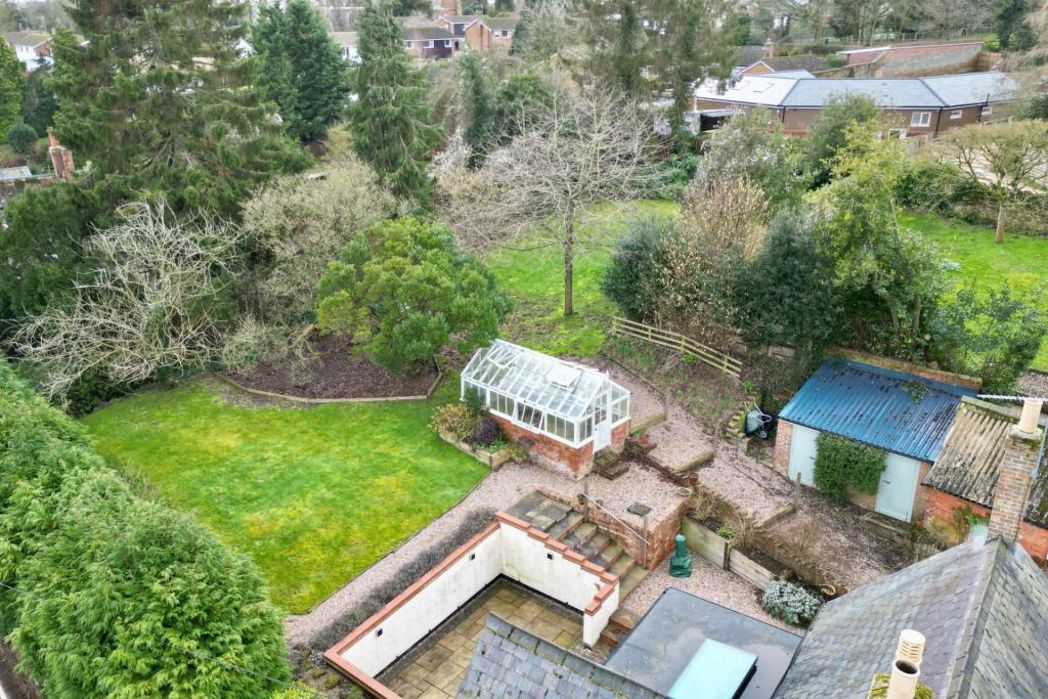Property image 2 of 25