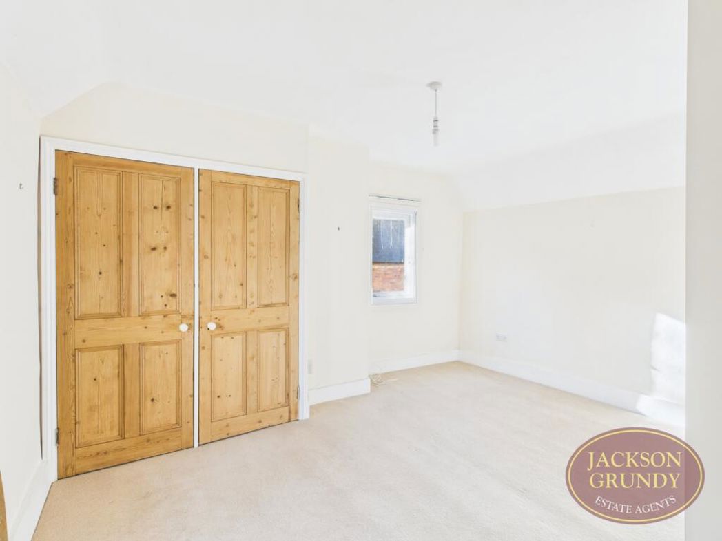Property image 21 of 25