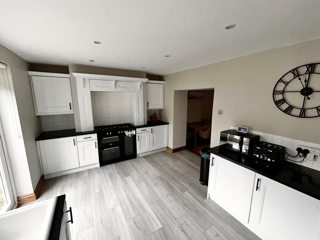 Property image 9 of 20