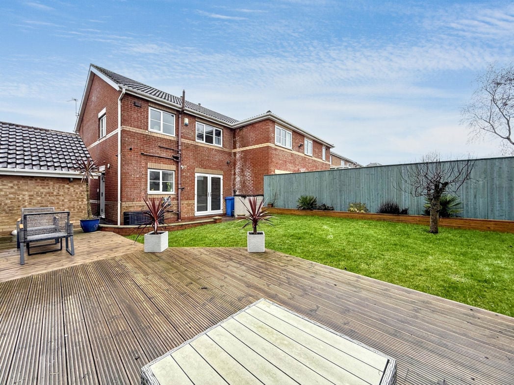 Property image 23 of 27