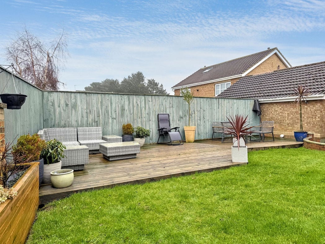 Property image 24 of 27