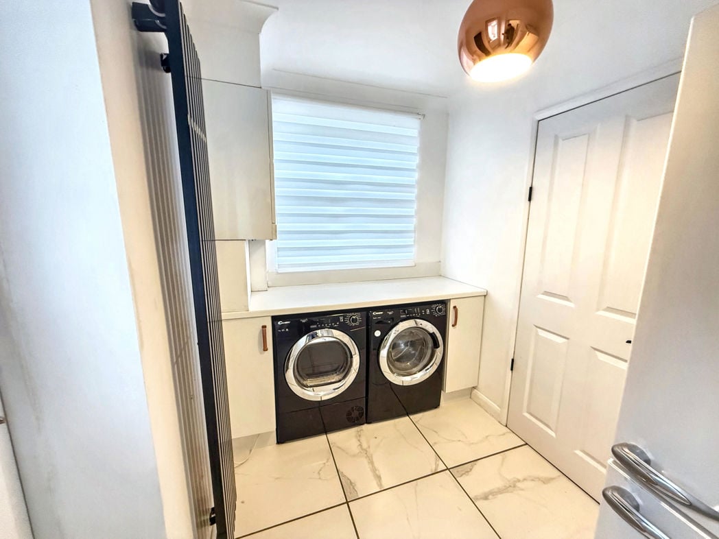 Property image 6 of 16