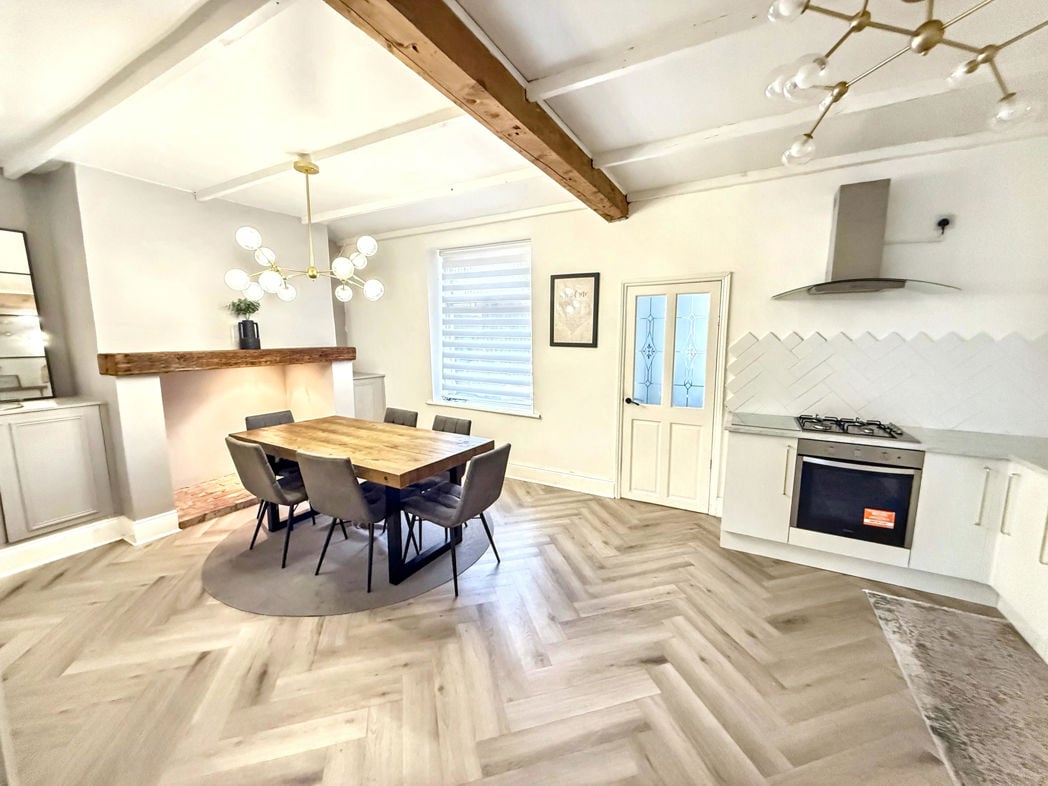 Property image 3 of 16