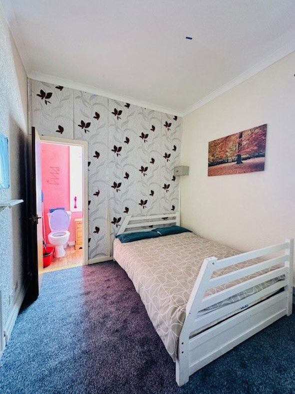 Property image 18 of 33