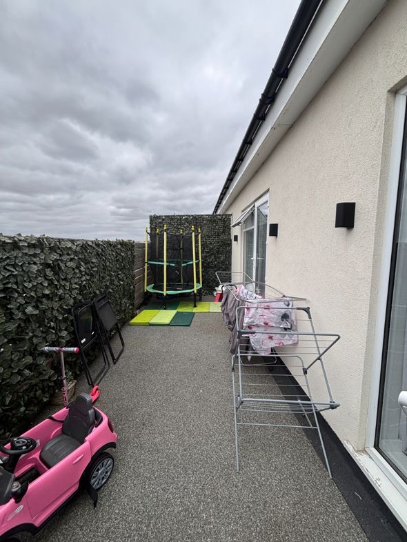 Property image 12 of 13