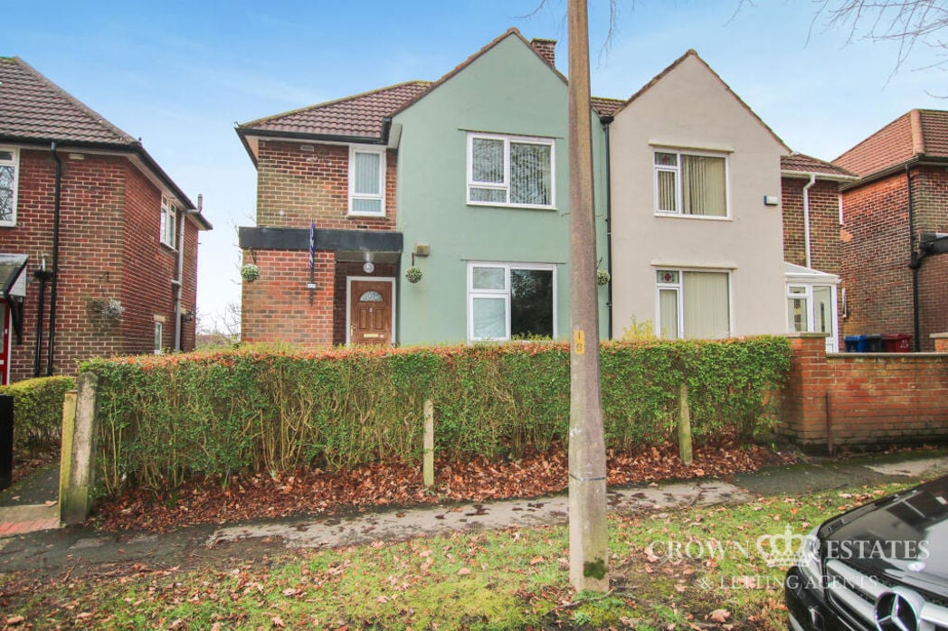 Property image 10 of 12
