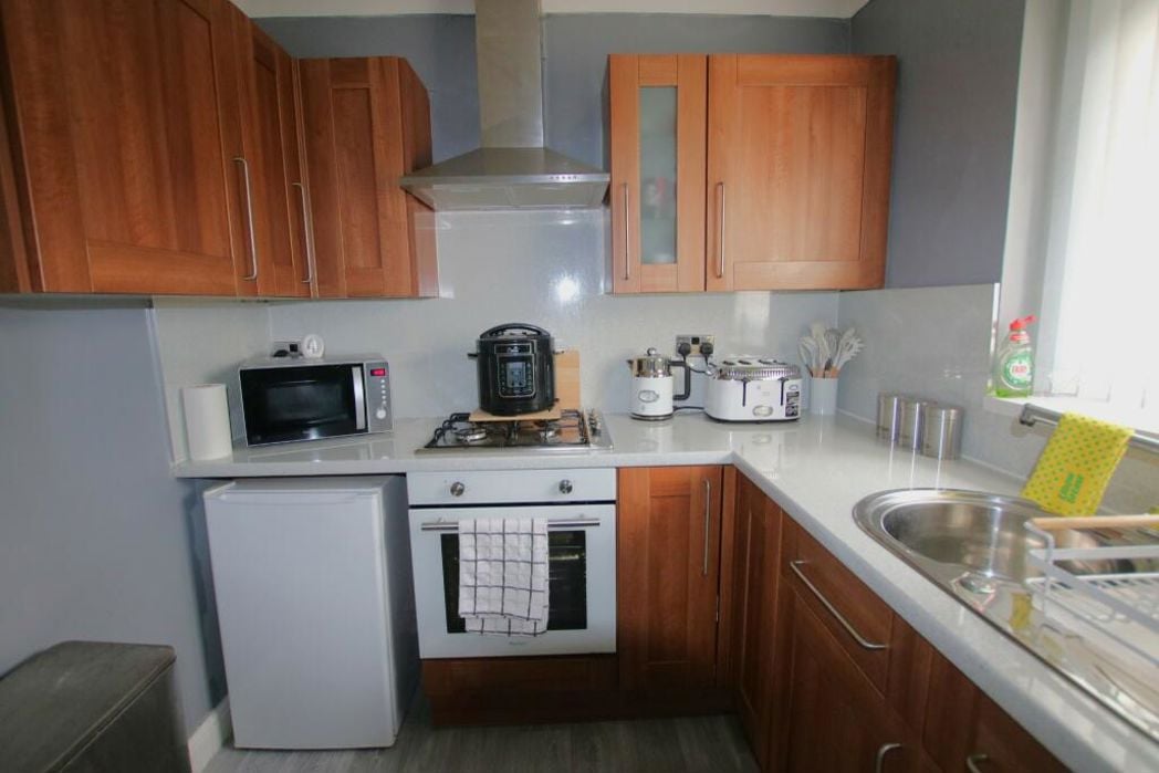 Property image 3 of 12