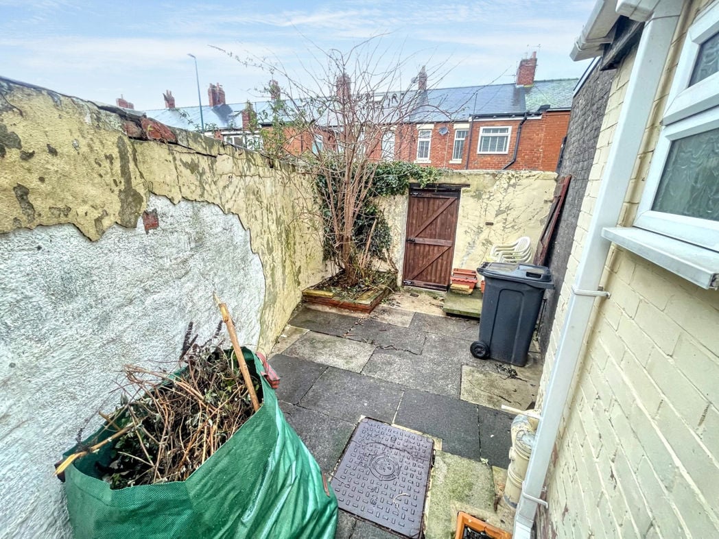 Property image 10 of 10