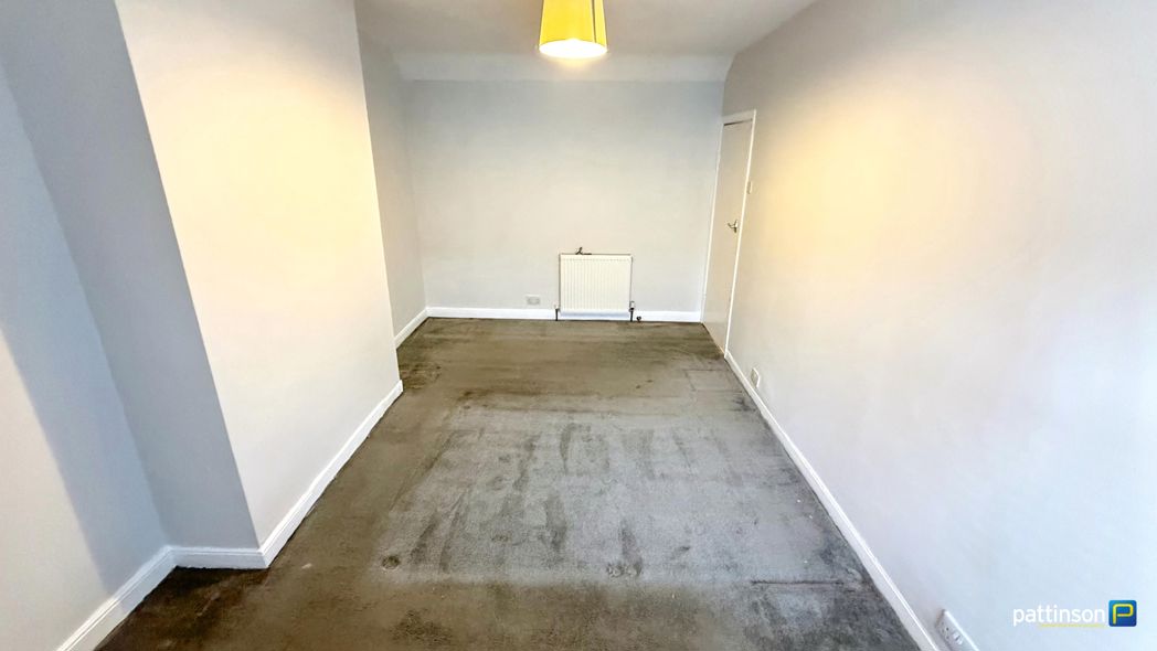 Property image 11 of 16