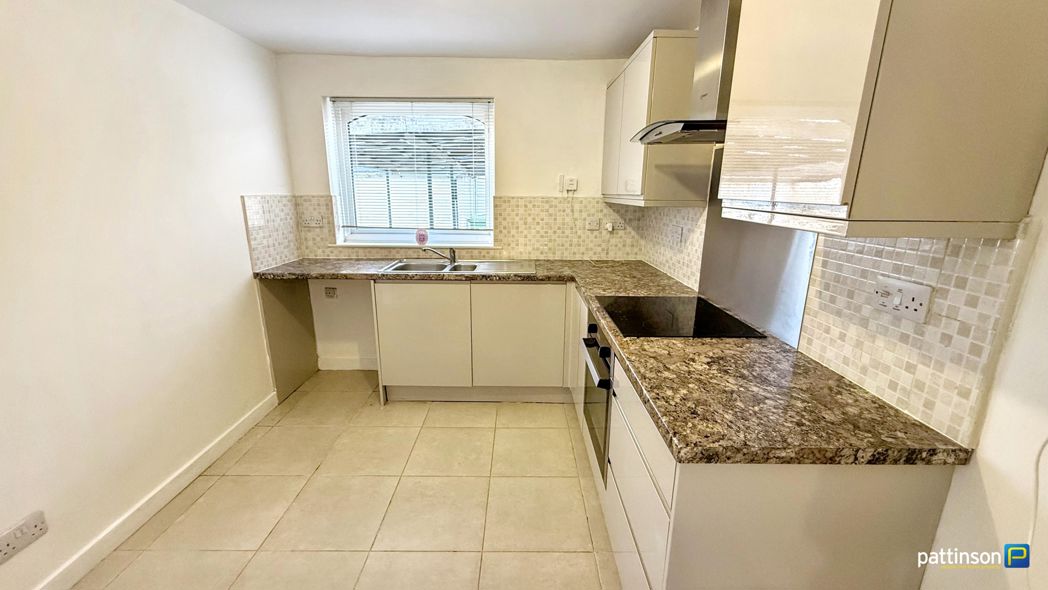 Property image 6 of 16