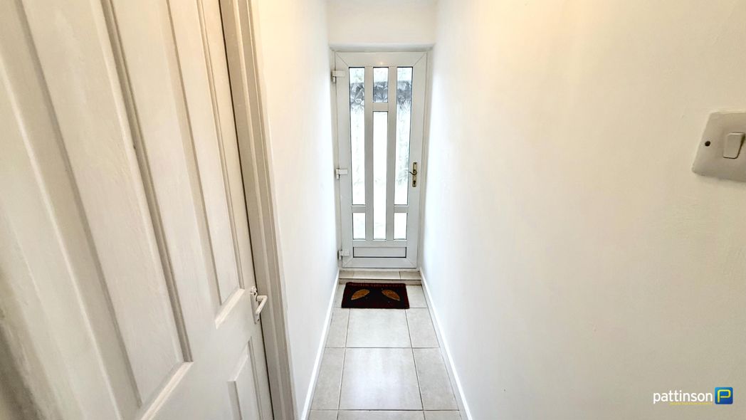 Property image 7 of 16