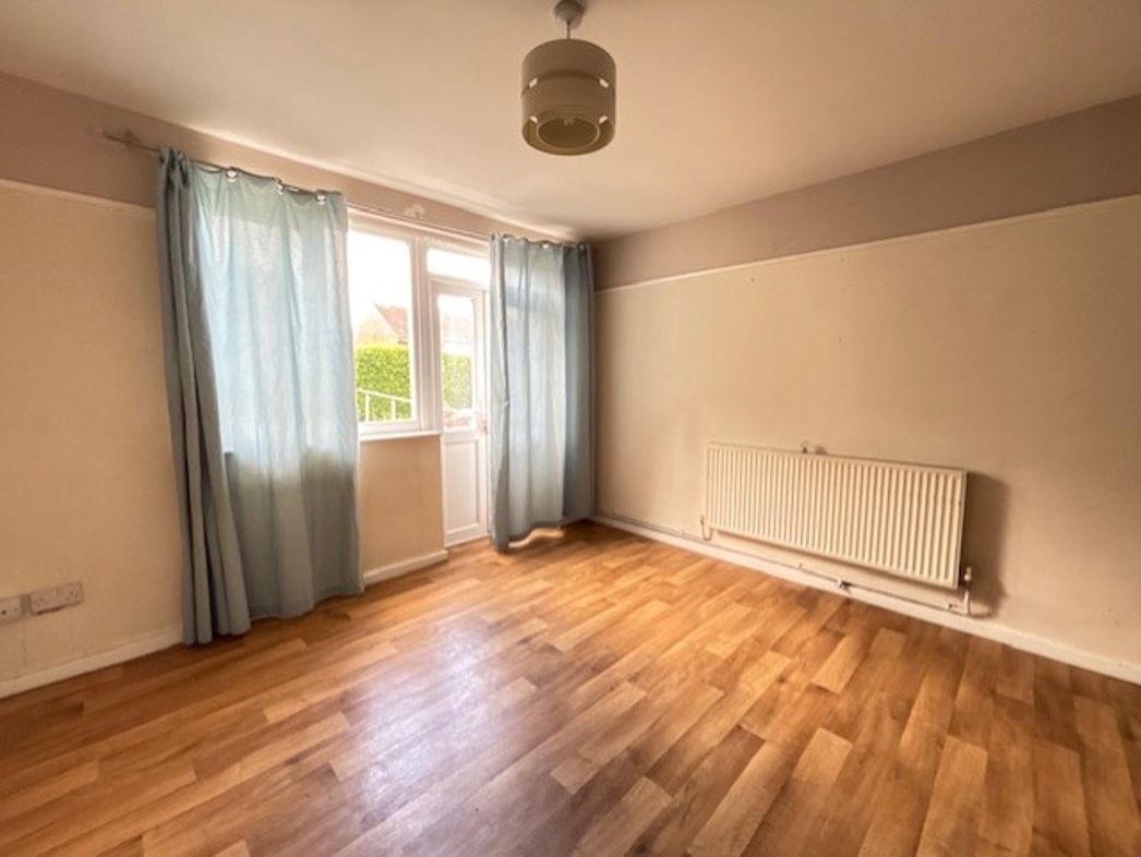 Property image 3 of 11