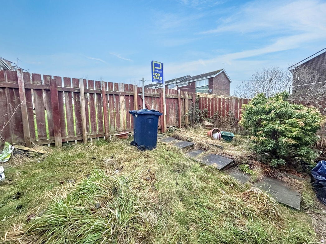 Property image 10 of 11