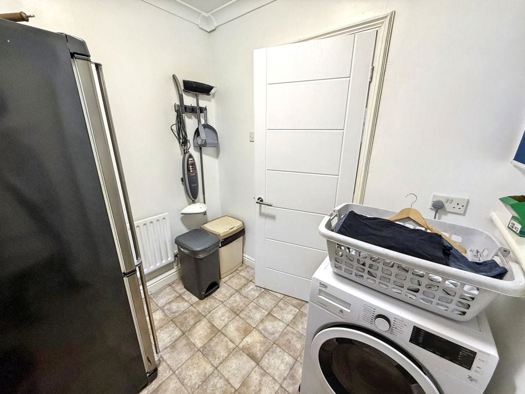 Property image 13 of 23