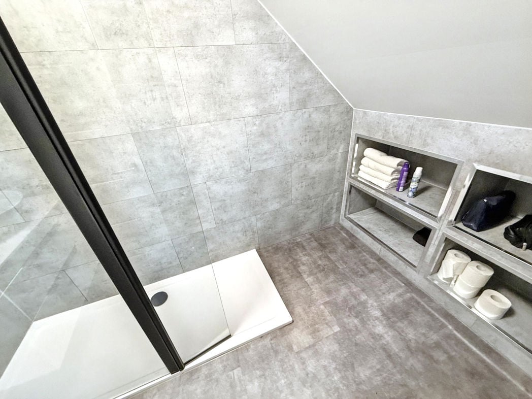 Property image 19 of 23