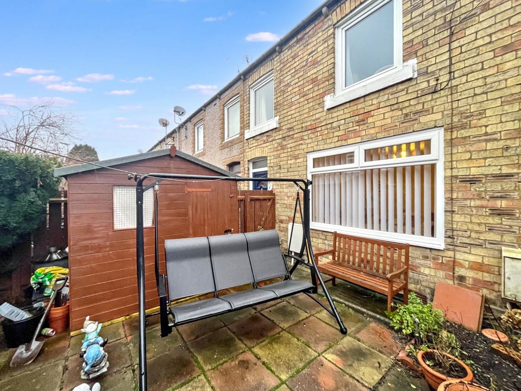 Property image 11 of 12