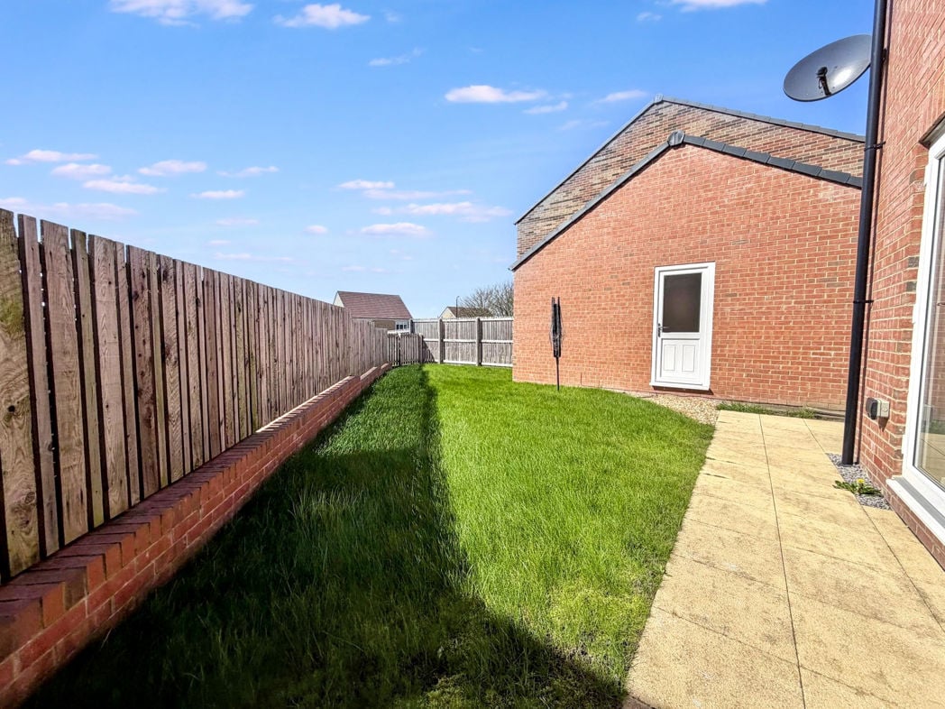 Property image 17 of 18