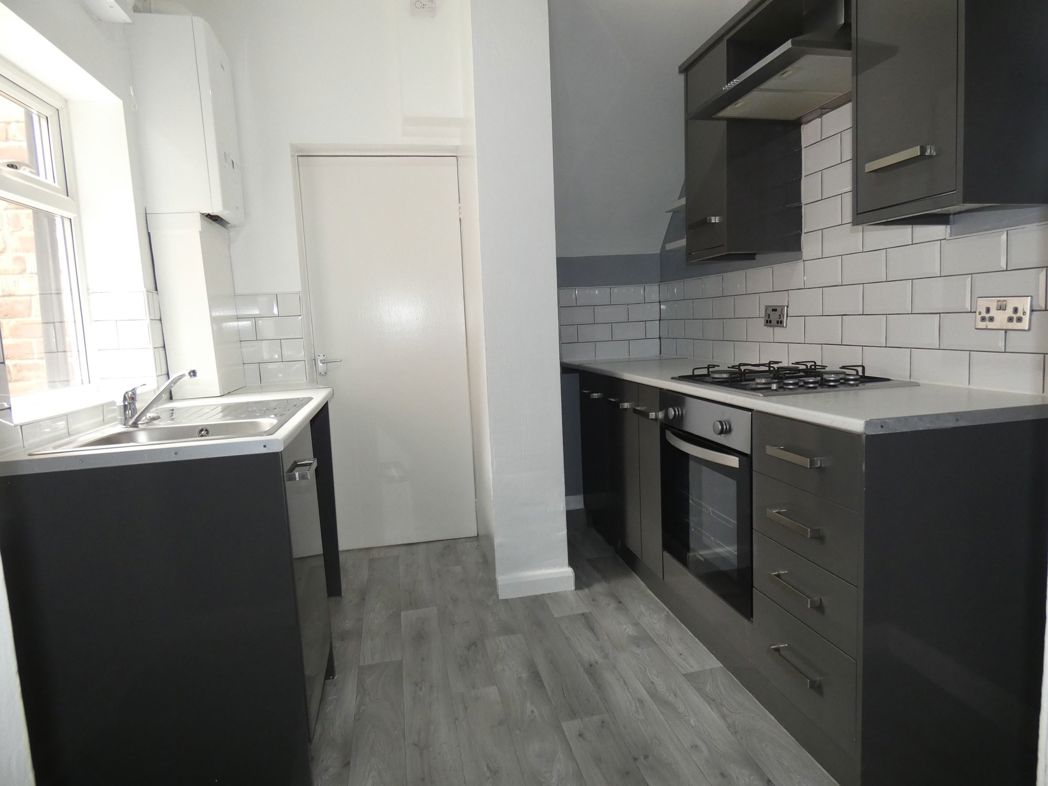 Property image 6 of 13
