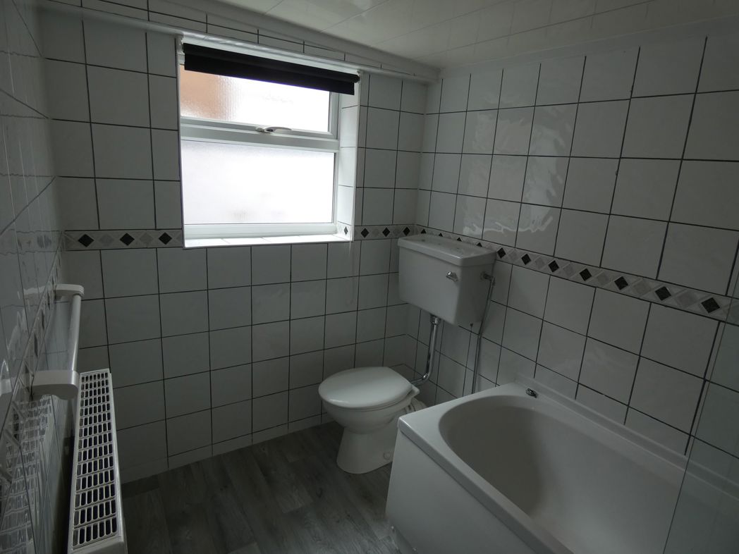 Property image 10 of 13