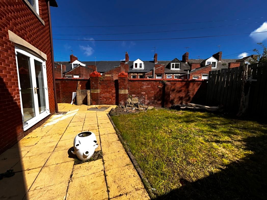 Property image 12 of 14