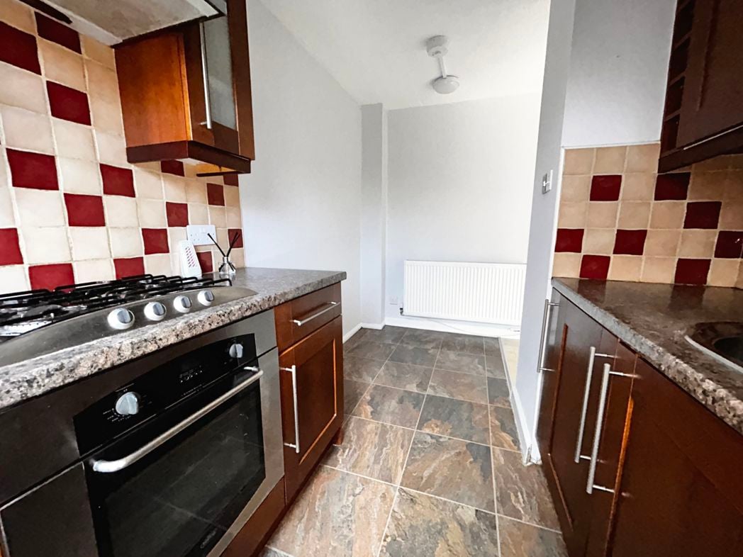 Property image 5 of 14