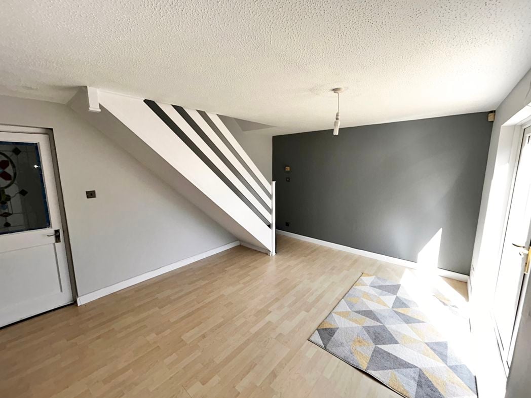 Property image 4 of 14