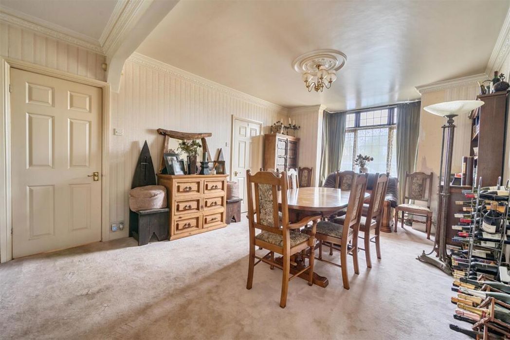 Property image 7 of 20
