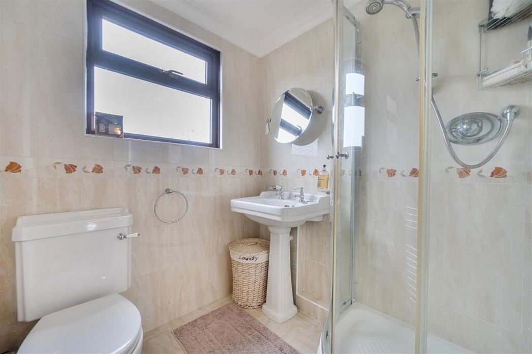 Property image 13 of 20
