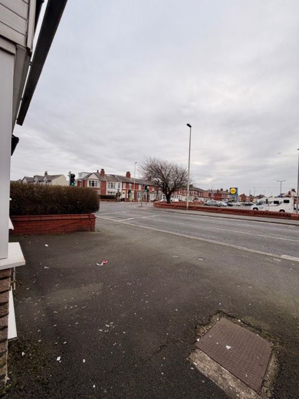 Property image 6 of 22