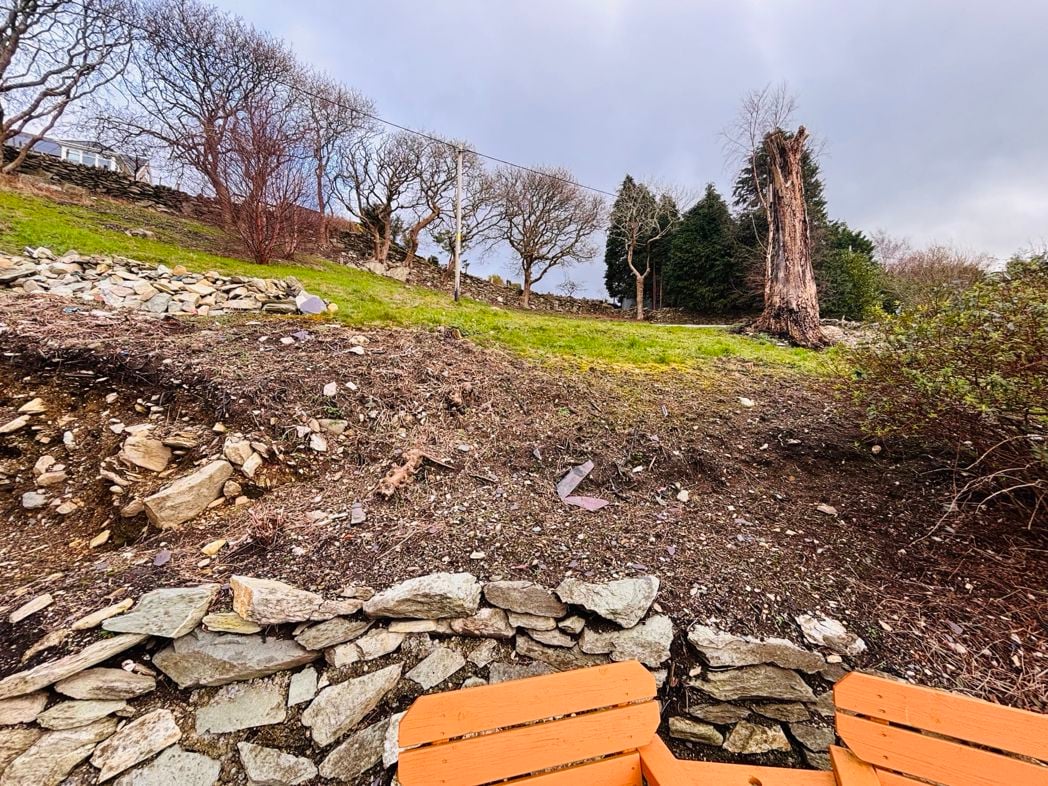 Halfway House, Caernarfon, Gwynedd, LL54 6HG