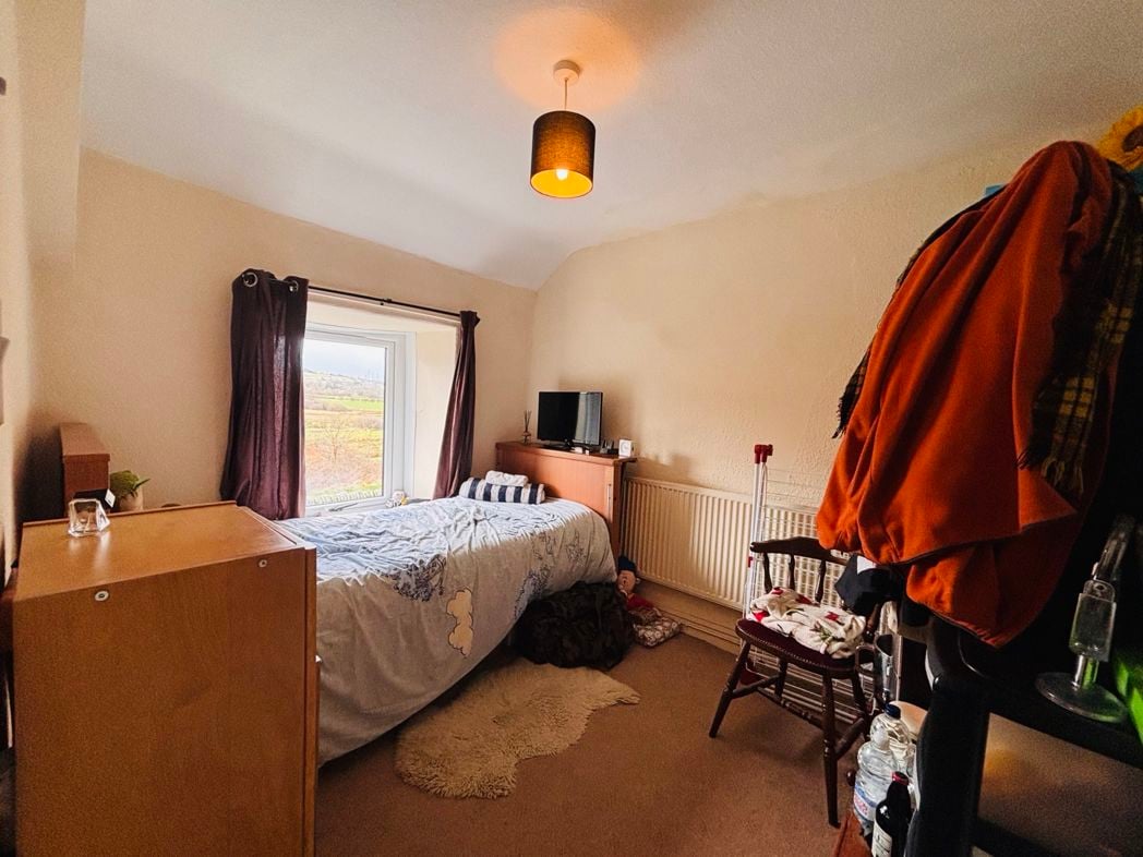 Halfway House, Caernarfon, Gwynedd, LL54 6HG