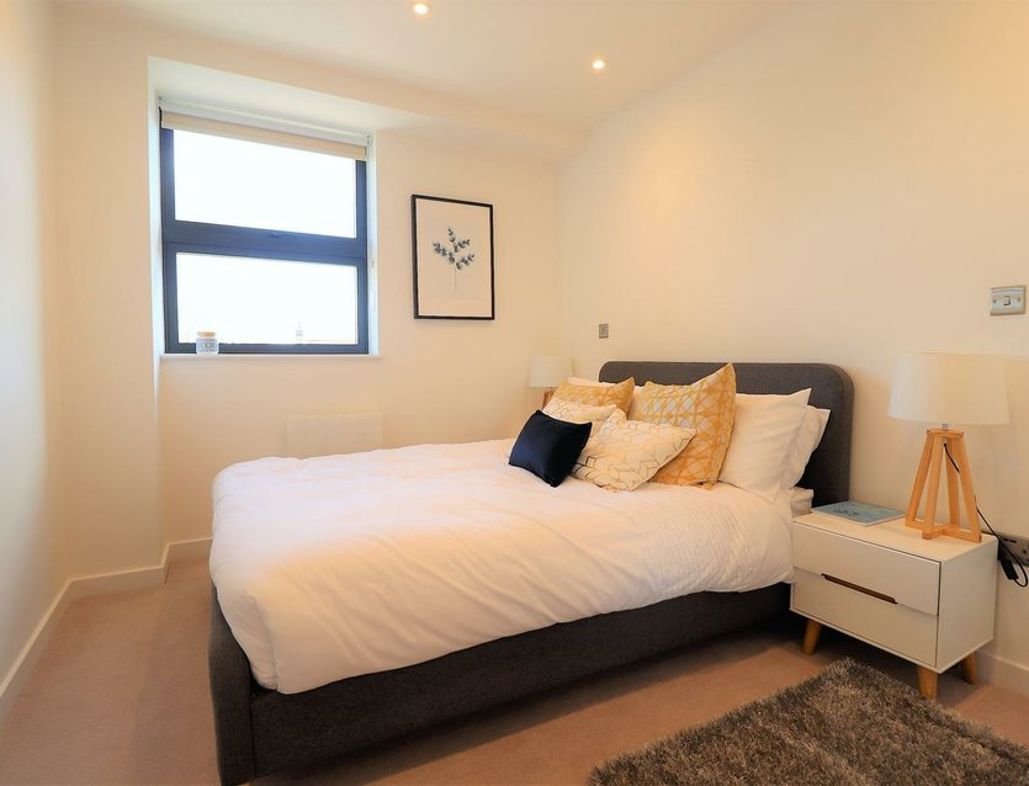 Property image 5 of 15