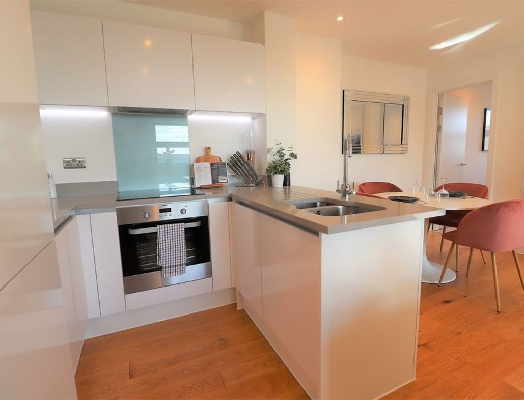 Property image 12 of 15