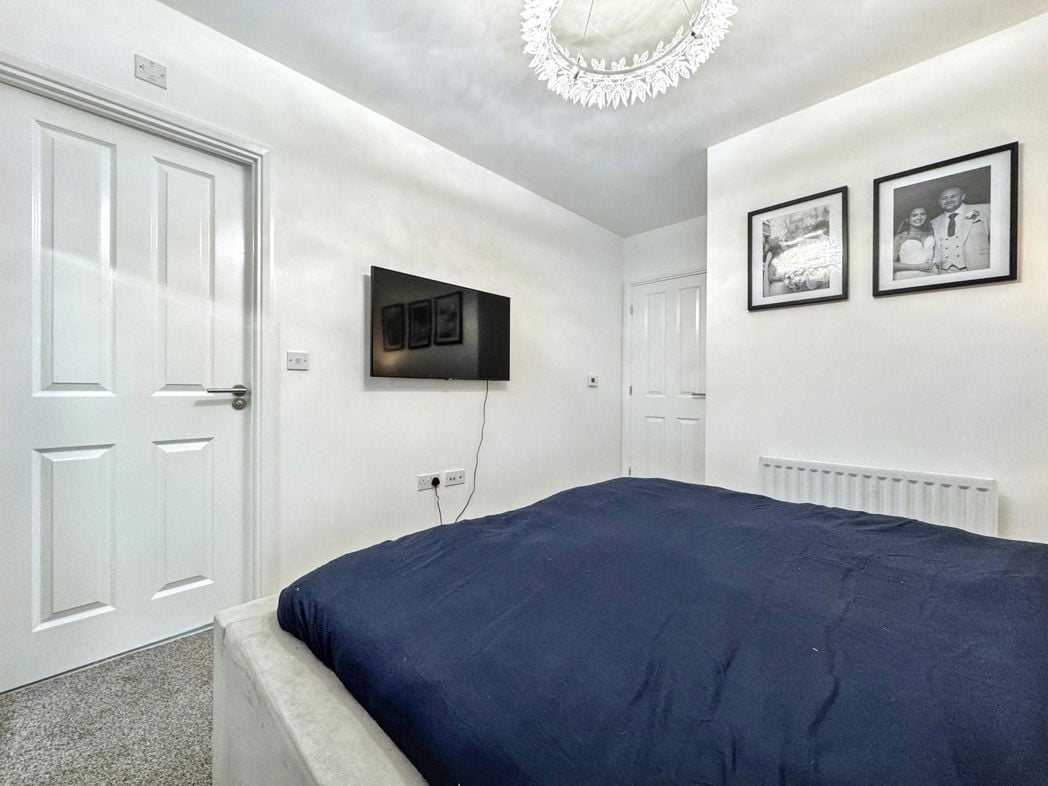 Property image 14 of 26