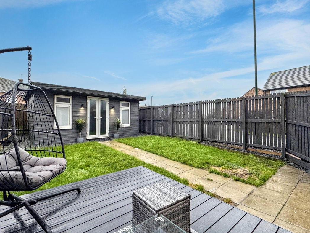 Property image 21 of 26
