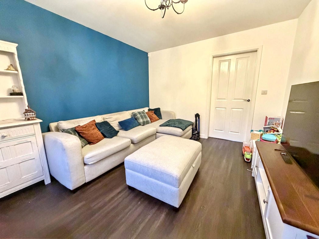 Property image 2 of 26