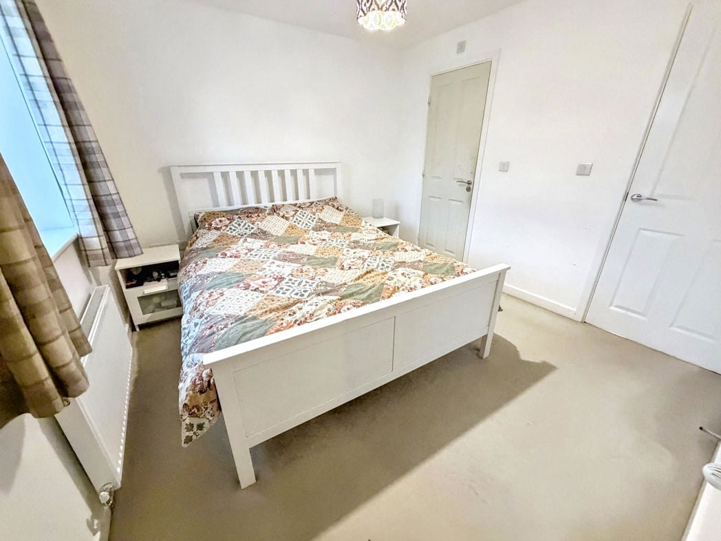 Property image 13 of 26