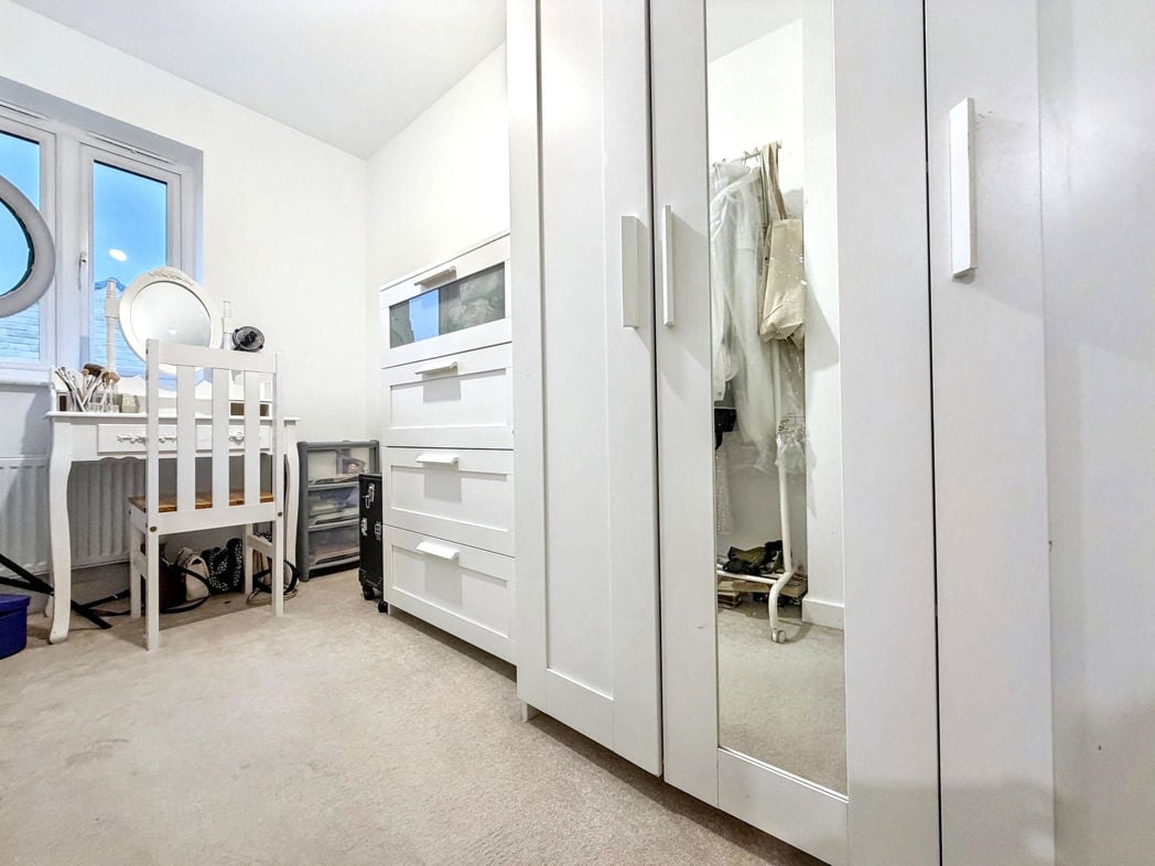 Property image 21 of 26