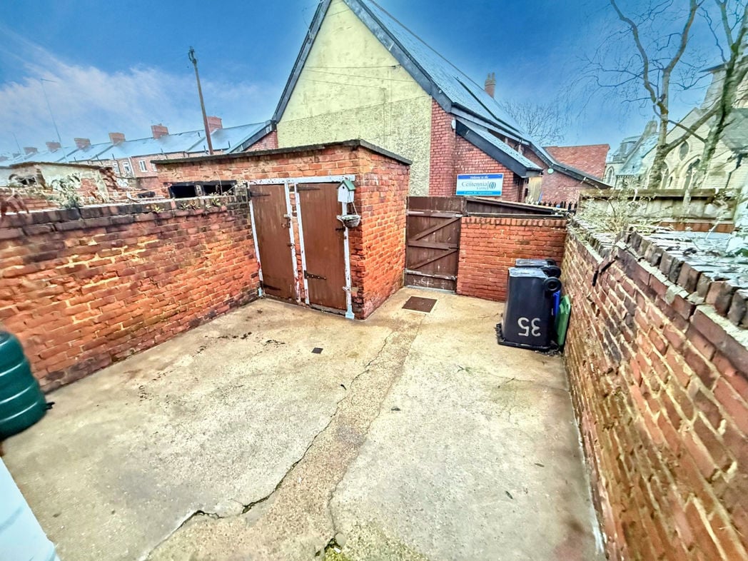 Property image 8 of 8