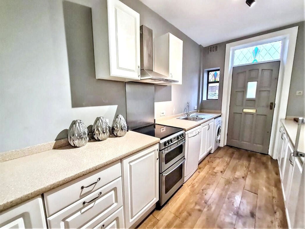 Property image 3 of 10