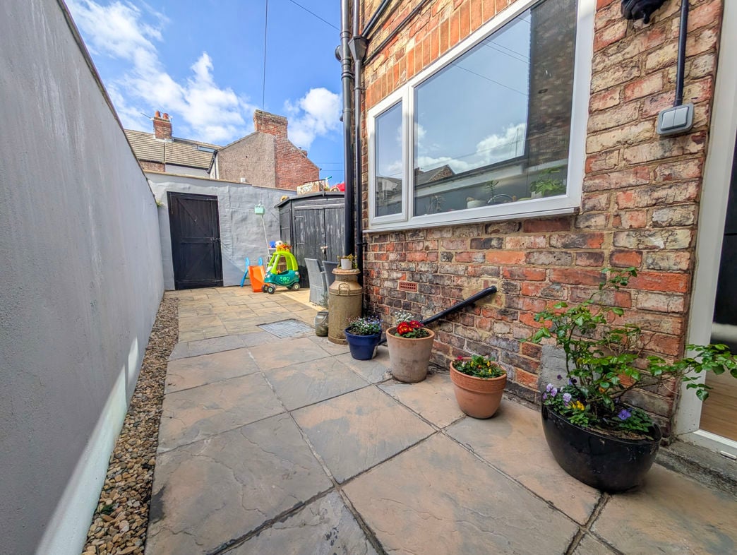 Property image 15 of 17