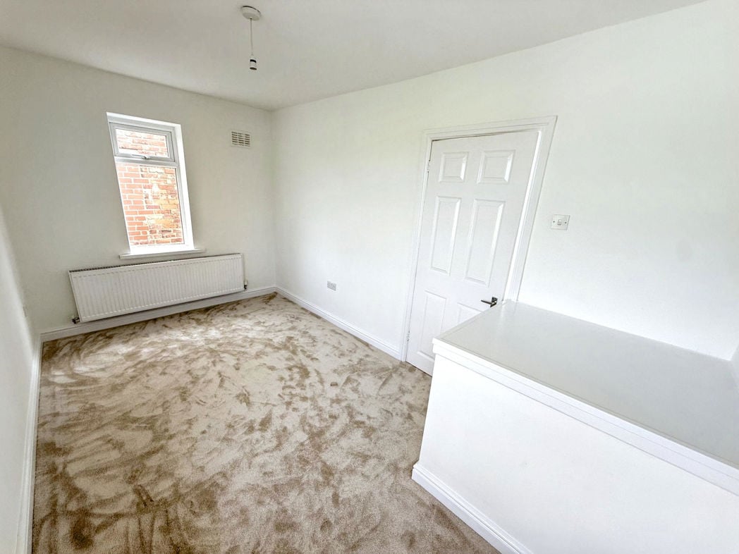 Property image 7 of 9