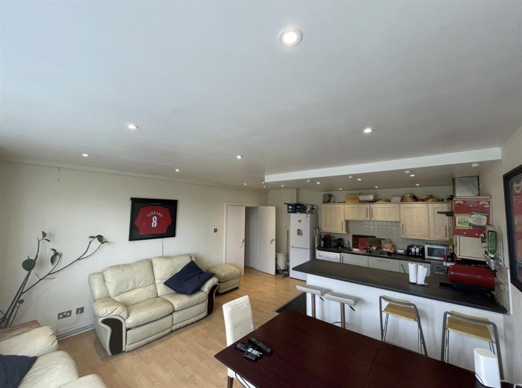 Property image 4 of 7