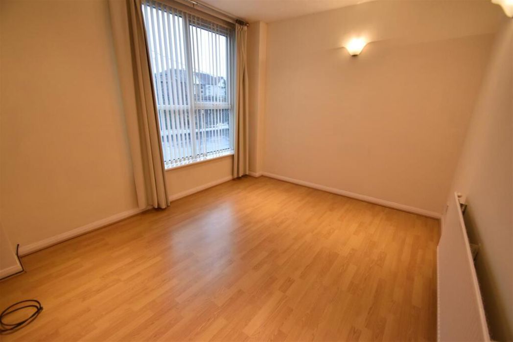 Property image 6 of 10